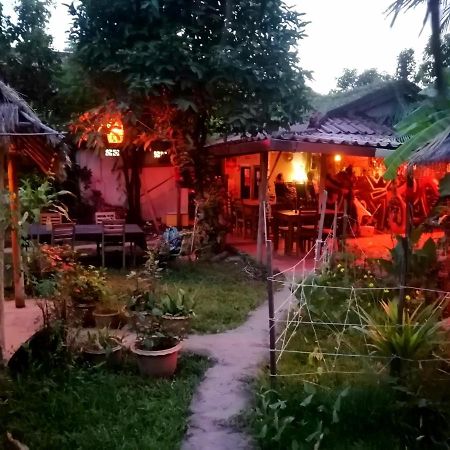 Tortuga Guesthouse Kampot Bagian luar foto