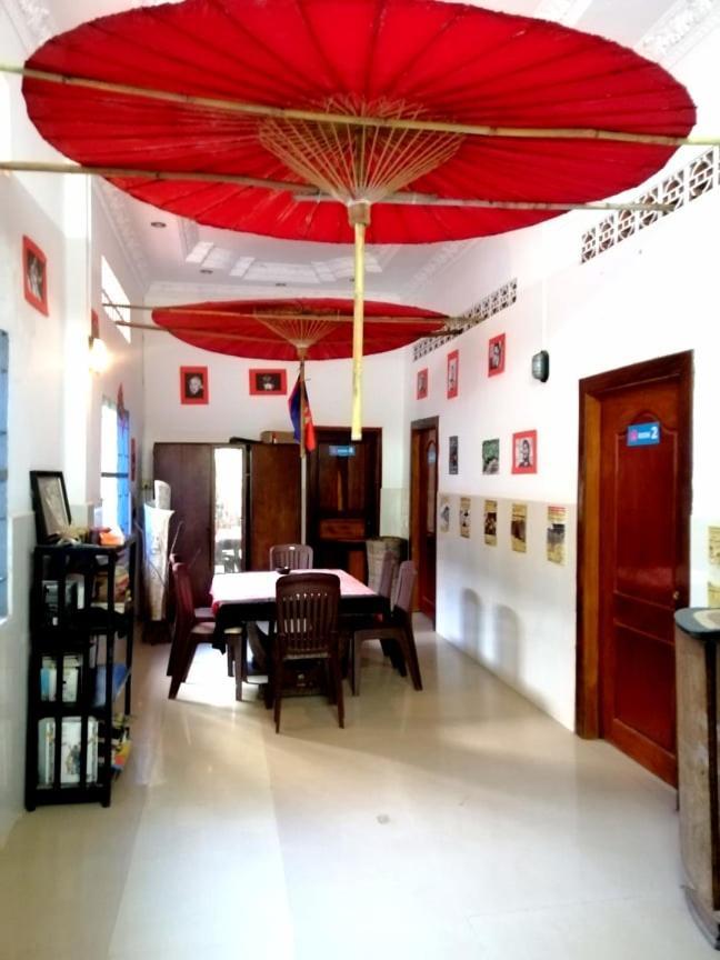 Tortuga Guesthouse Kampot Bagian luar foto