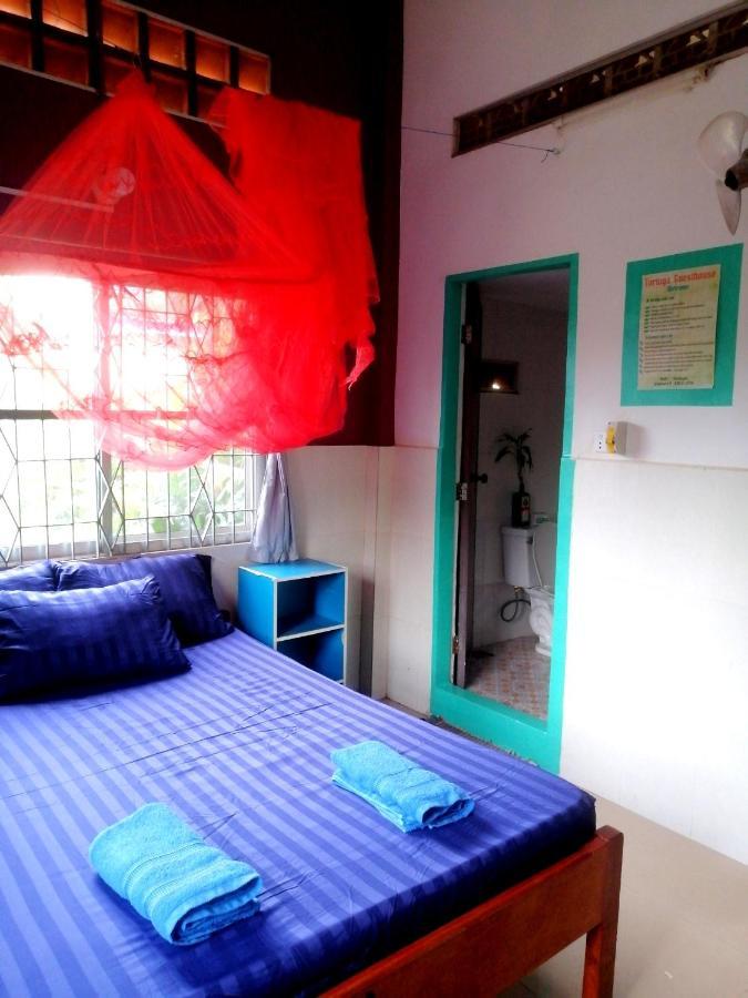 Tortuga Guesthouse Kampot Bagian luar foto