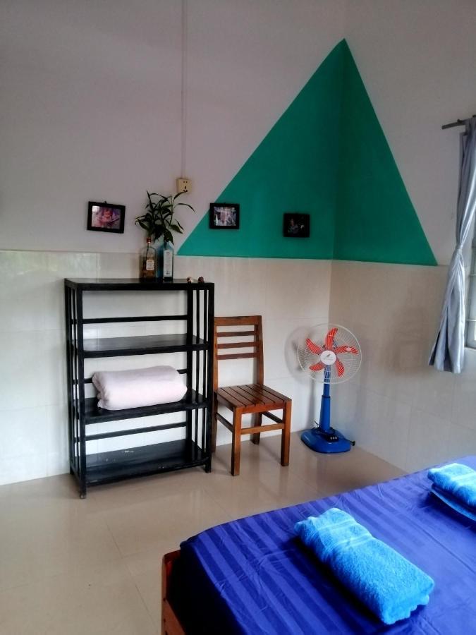 Tortuga Guesthouse Kampot Bagian luar foto